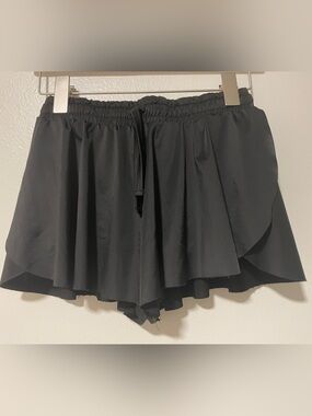 Btween Black Layered Scalloped Flounce Skort Shorts Womens 10 7Q2875